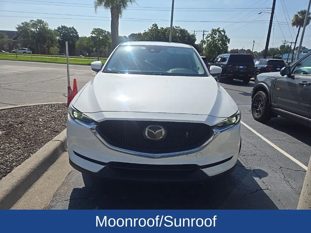 Used 2018 White Mazda Grand Touring image 3