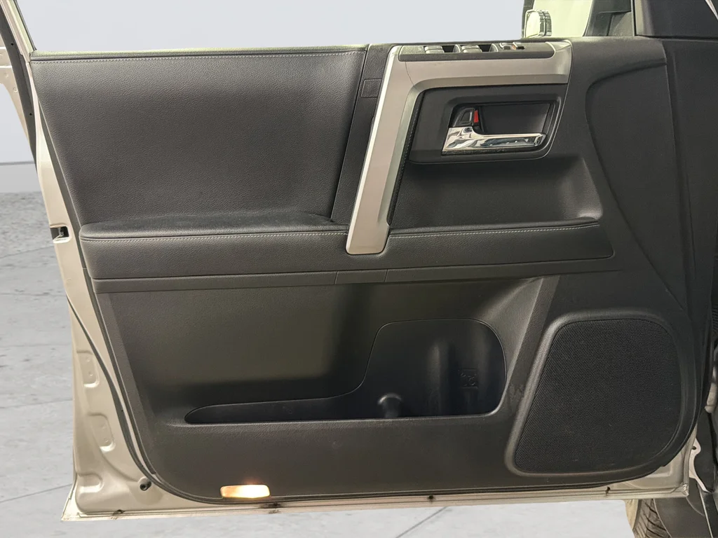 Used 2019 Silver Toyota SR5 Premium image 24