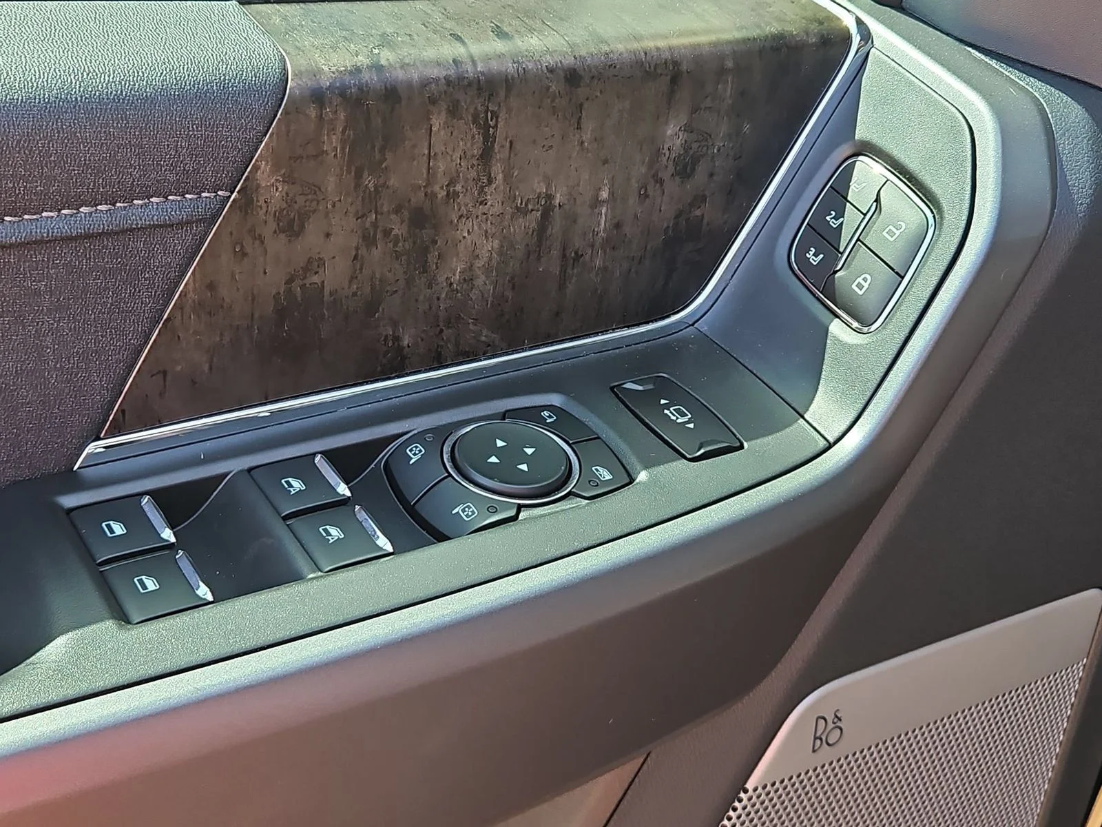 New 2026 Agate Black Metallic Ford F-250® Lariat® image 14