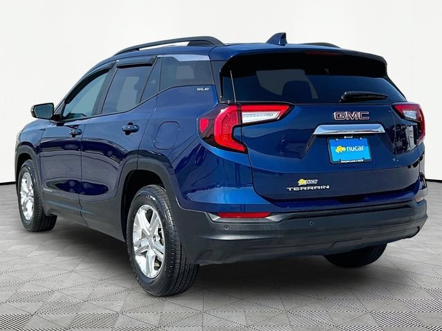 Used 2022 Marine Metallic GMC SLE image 4