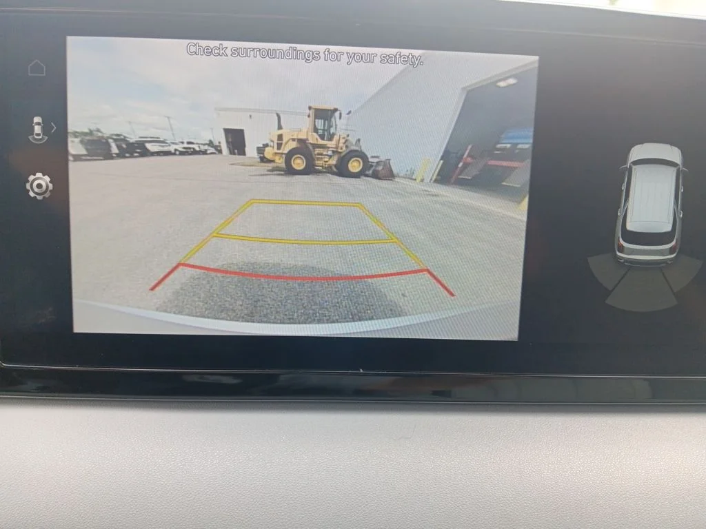 Used 2025 Typhoon Silver Hyundai SEL image 33