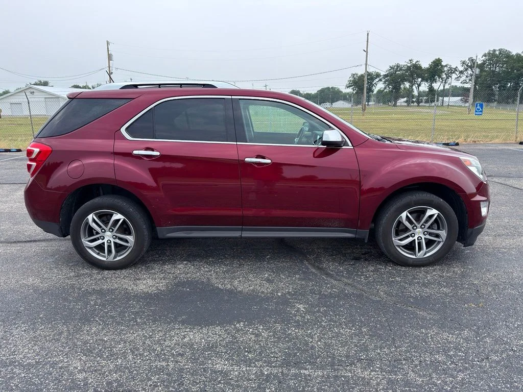 Used 2017 Red Chevrolet Premier image 9