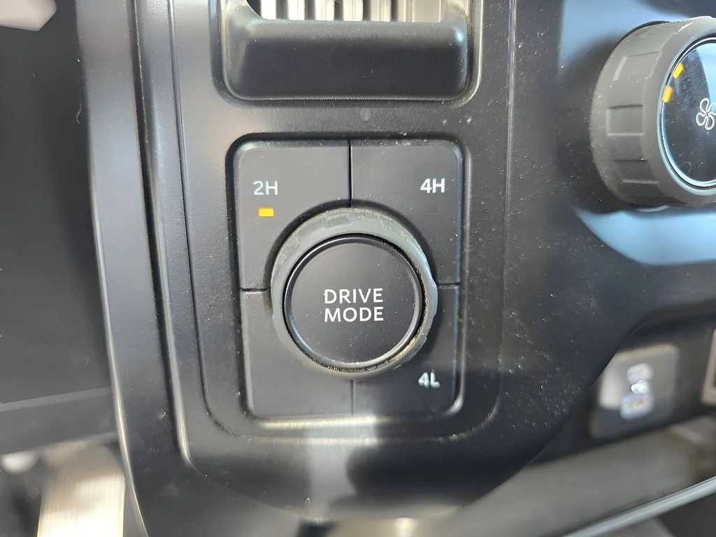 Used 2023 Agate Black Metallic Ford XL image 23