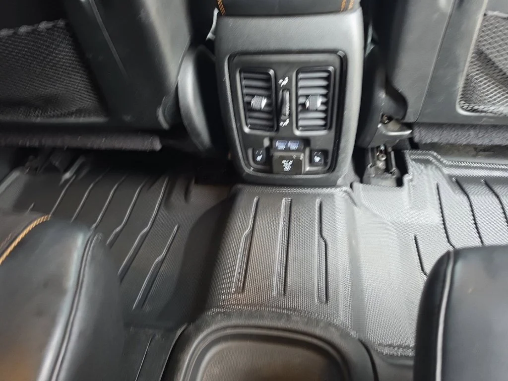 Used 2023 Silver Dodge R/T image 17