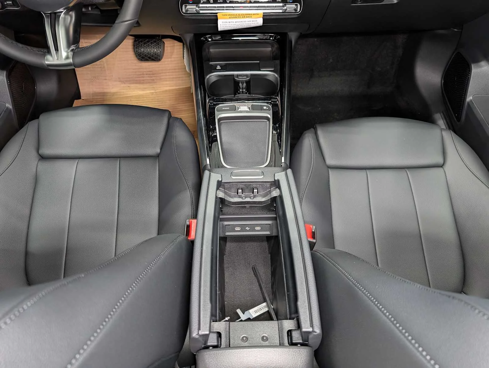New 2026 Cirrus Silver Metallic Mercedes-Benz GLA 250 image 18