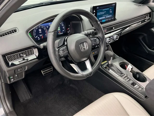 2024 Honda Civic Hatchback Sport Touring - Photo 7