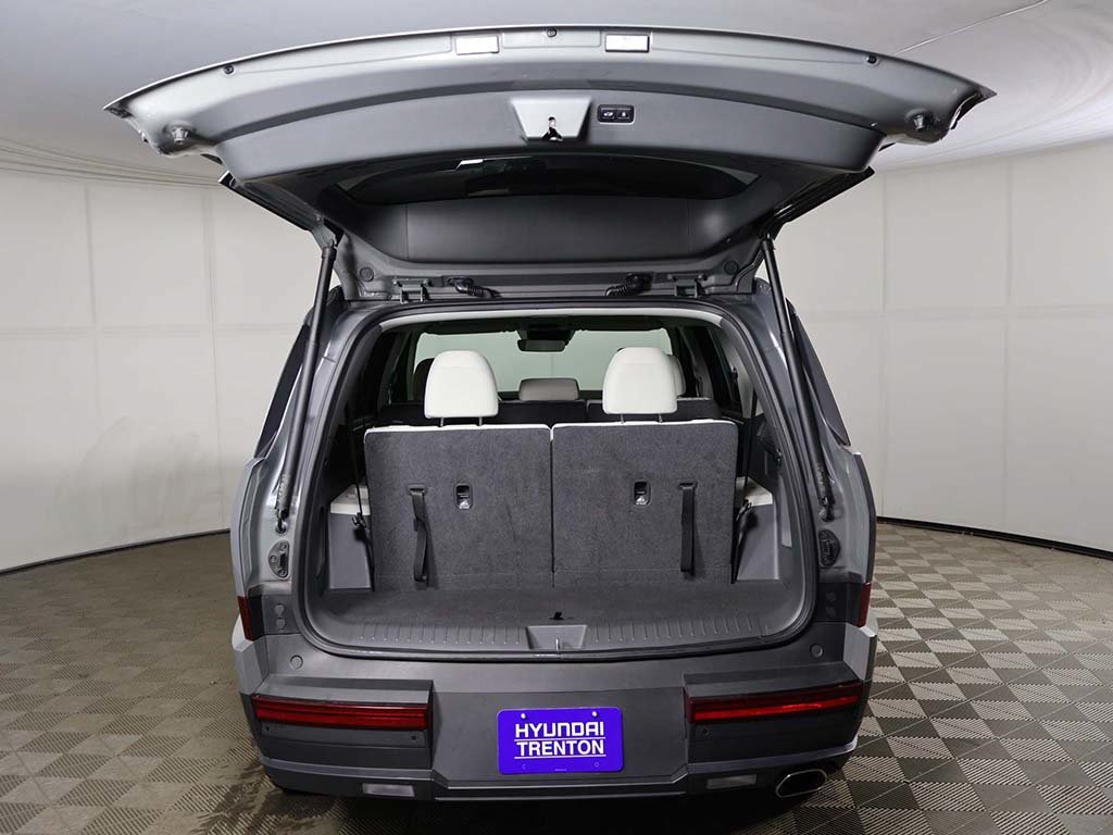Used 2024 Gray Hyundai SE image 14