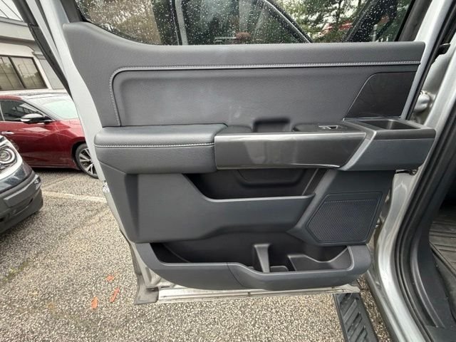 Used 2022 Silver Ford XLT image 17