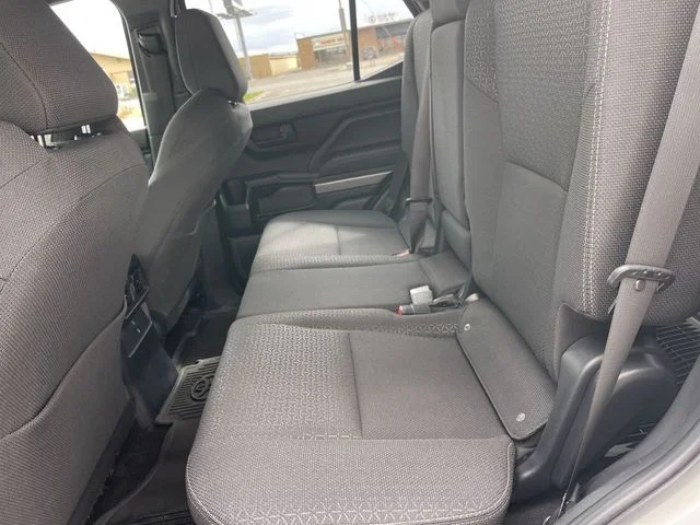 Used 2025 White Toyota SR5 image 21