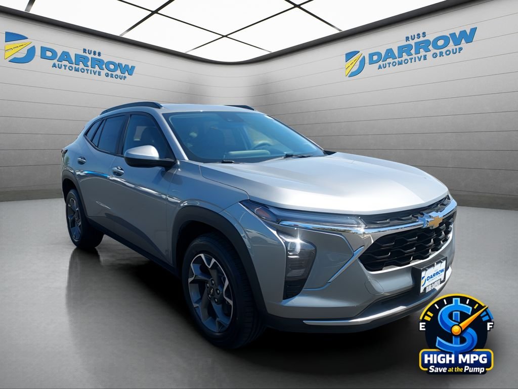 Used 2025 Gray Chevrolet LT image 7