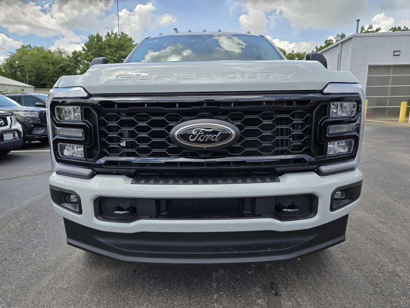 New 2026 Avalanche Ford XLT image 26