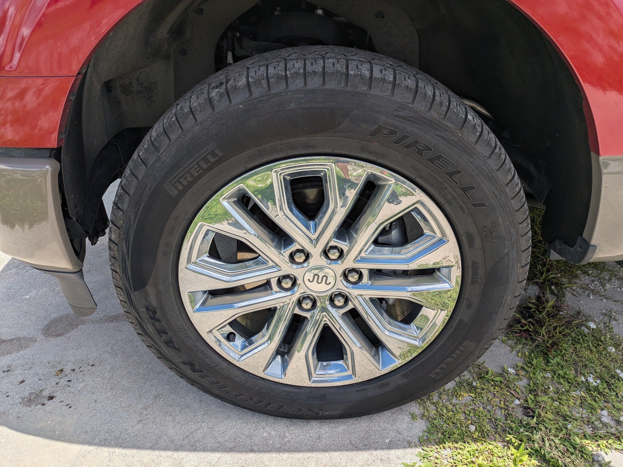 Used 2025  Ford King Ranch image 11
