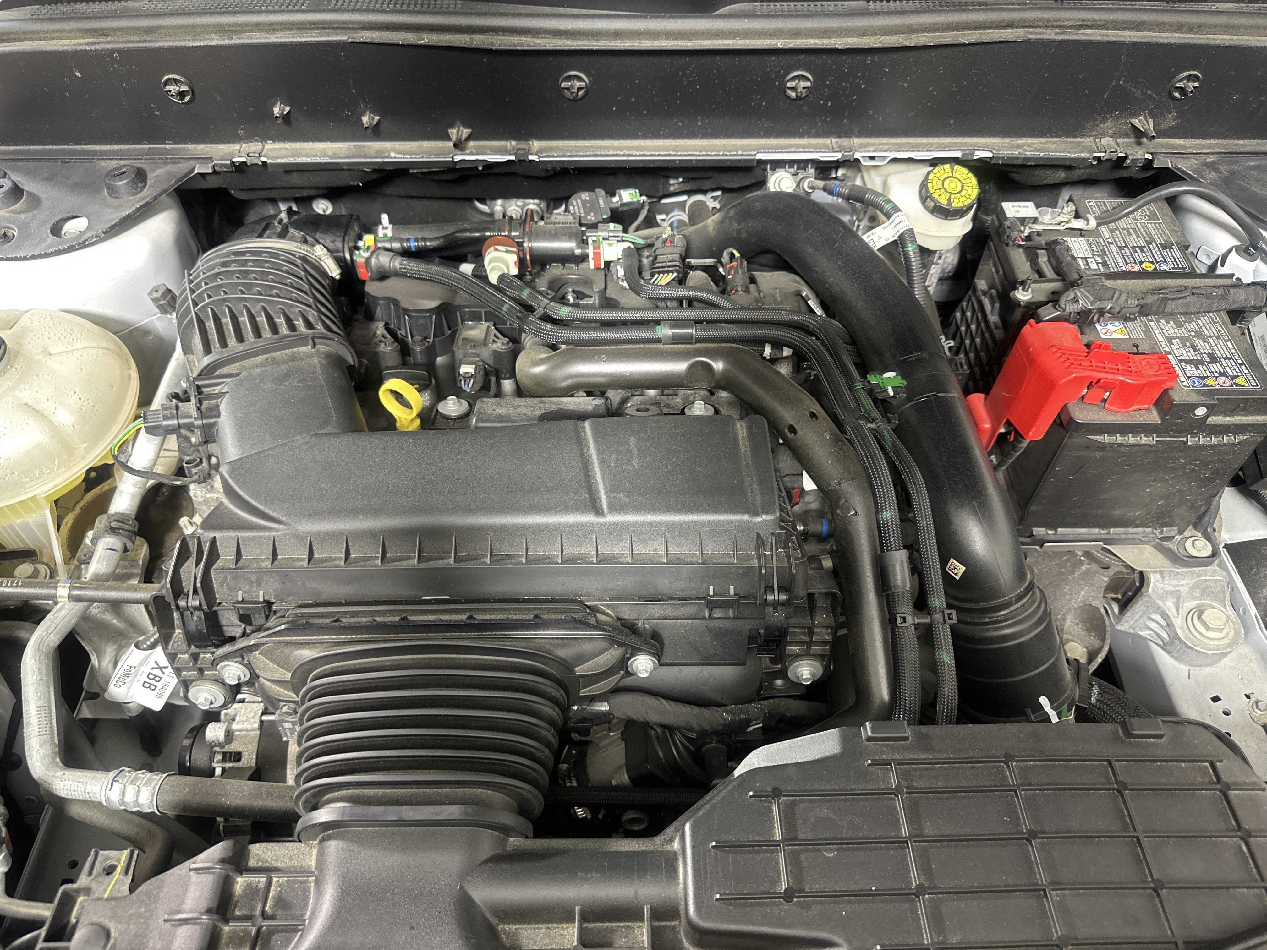 Certified Used 2025 White Ford Badlands image 26