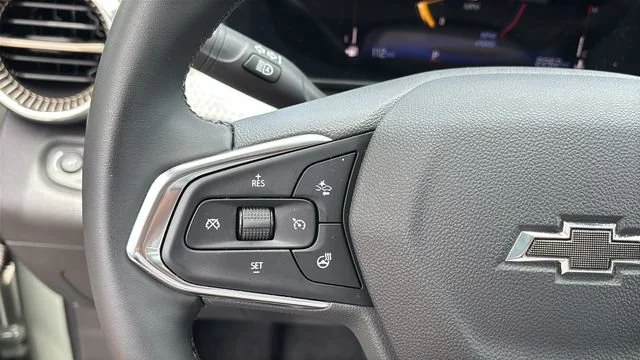 Used 2026 Cacti Green Chevrolet ACTIV image 23