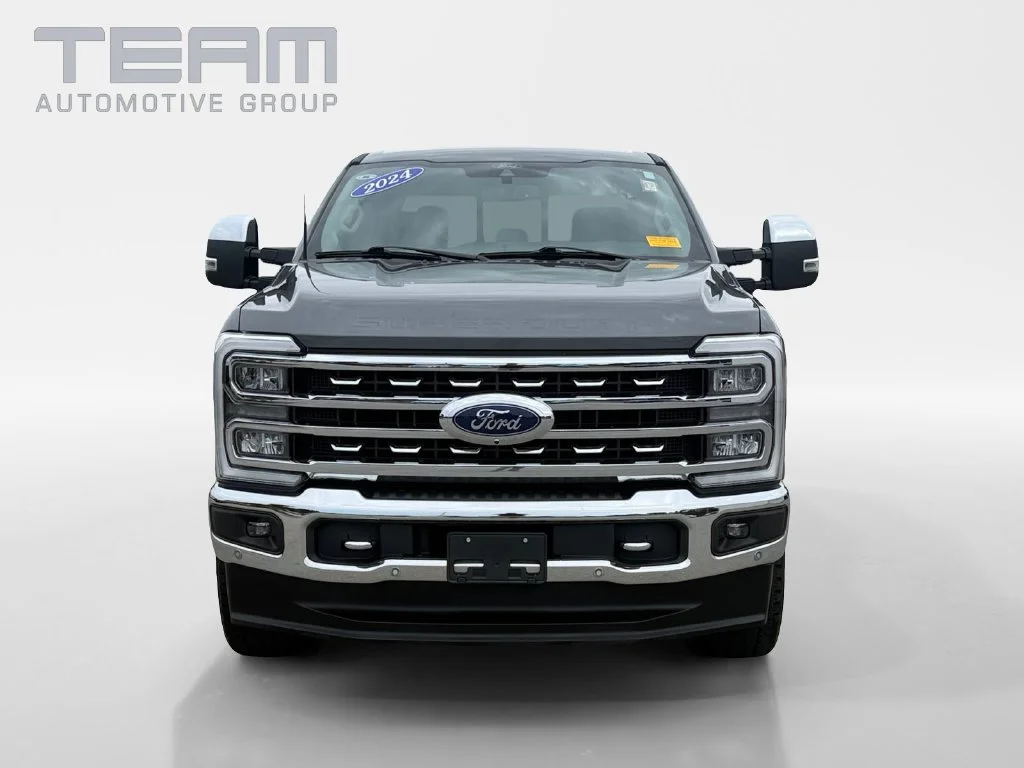 Used 2024 Gray Ford Lariat image 2