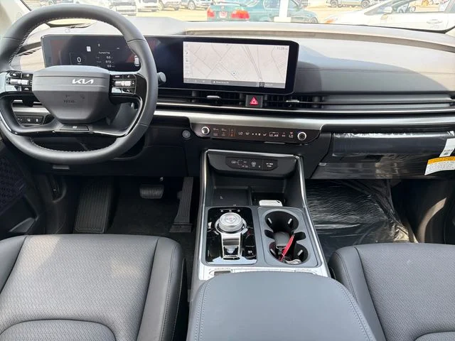 2027 Kia Carnival SX Prestige - Photo 9