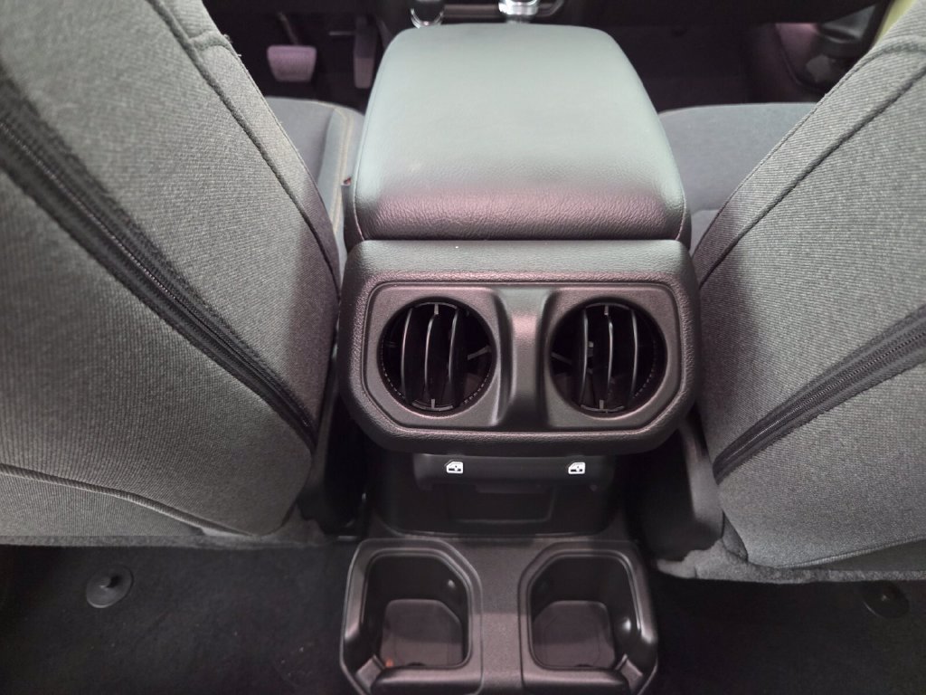 Used 2026 41 Jeep Sport S image 24