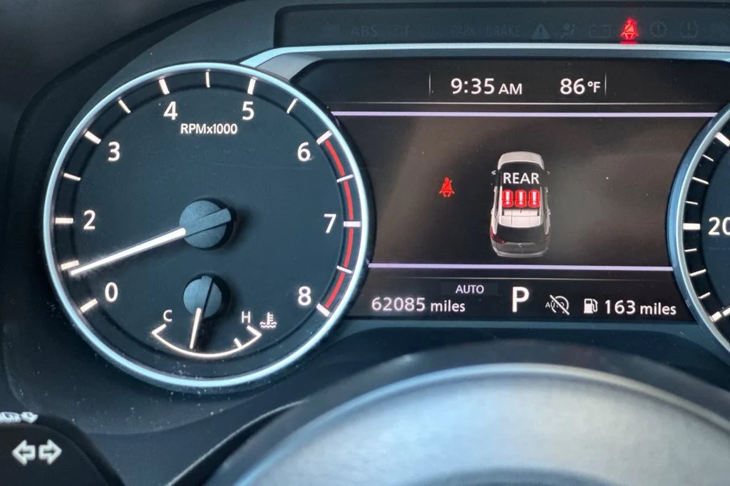 Used 2024 Gray Nissan S image 32