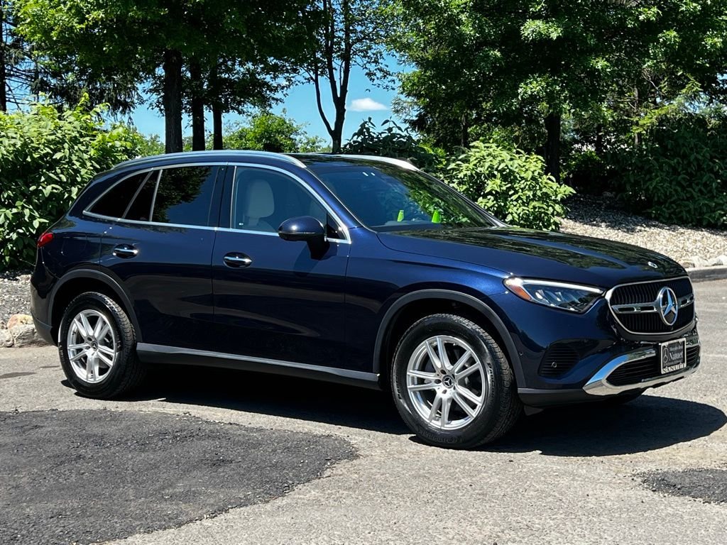 Certified Used 2024 Blue Mercedes-Benz GLC 300 image 3