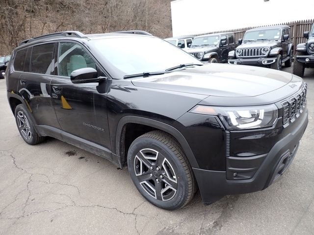New 2026 Diamond Black Crystal Pearl-Coat Exterior Paint Jeep Limited image 9