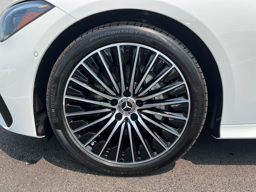 New 2026 Polar White Mercedes-Benz CLE 300 image 30