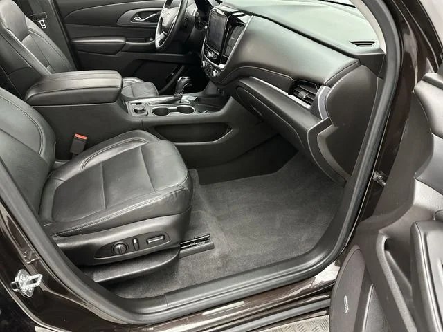 Used 2019 Brown Chevrolet Premier image 25