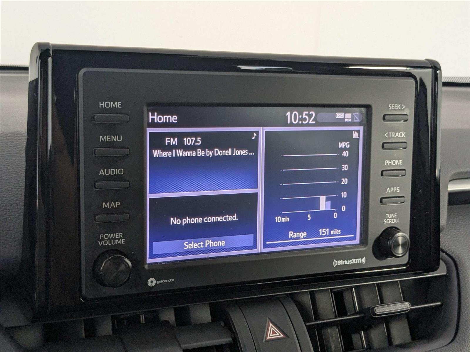 Used 2020 Magnetic Gray Metallic Toyota LE image 20