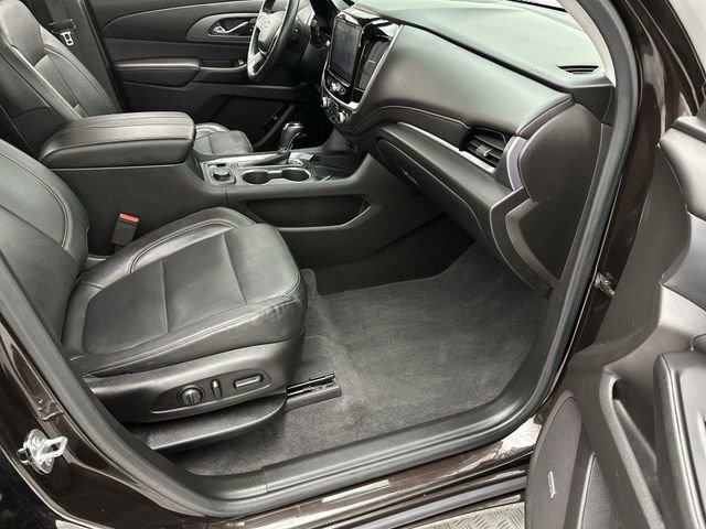 Used 2019 Brown Chevrolet Premier image 25