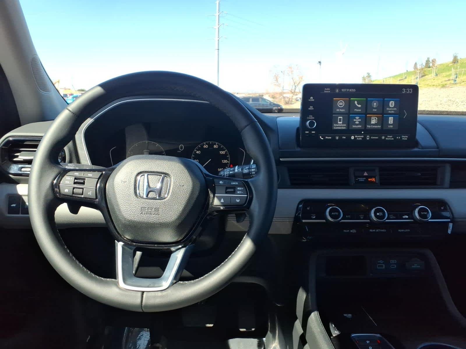 2025 Honda Pilot EX-L - Photo 17