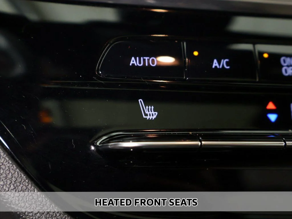 Used 2024 Black Buick Avenir image 6