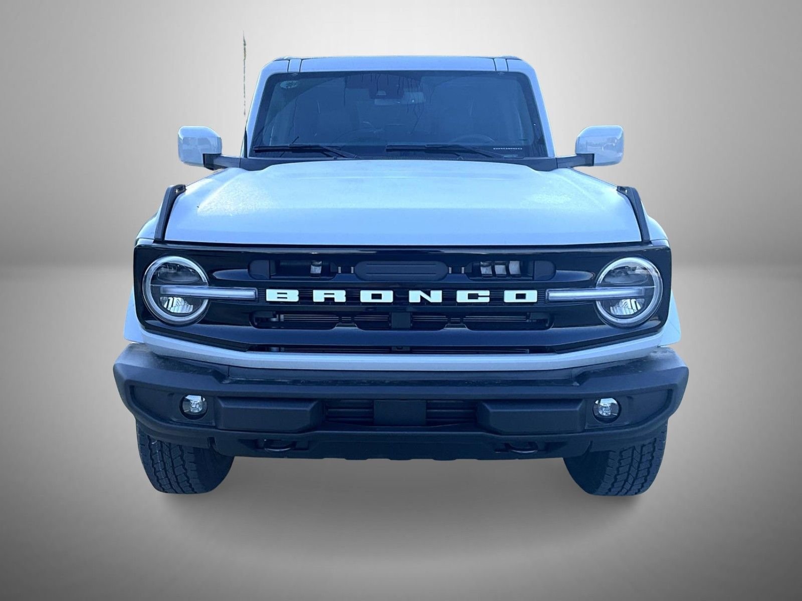 New 2026 Avalanche Gray Ford Outer Banks image 2