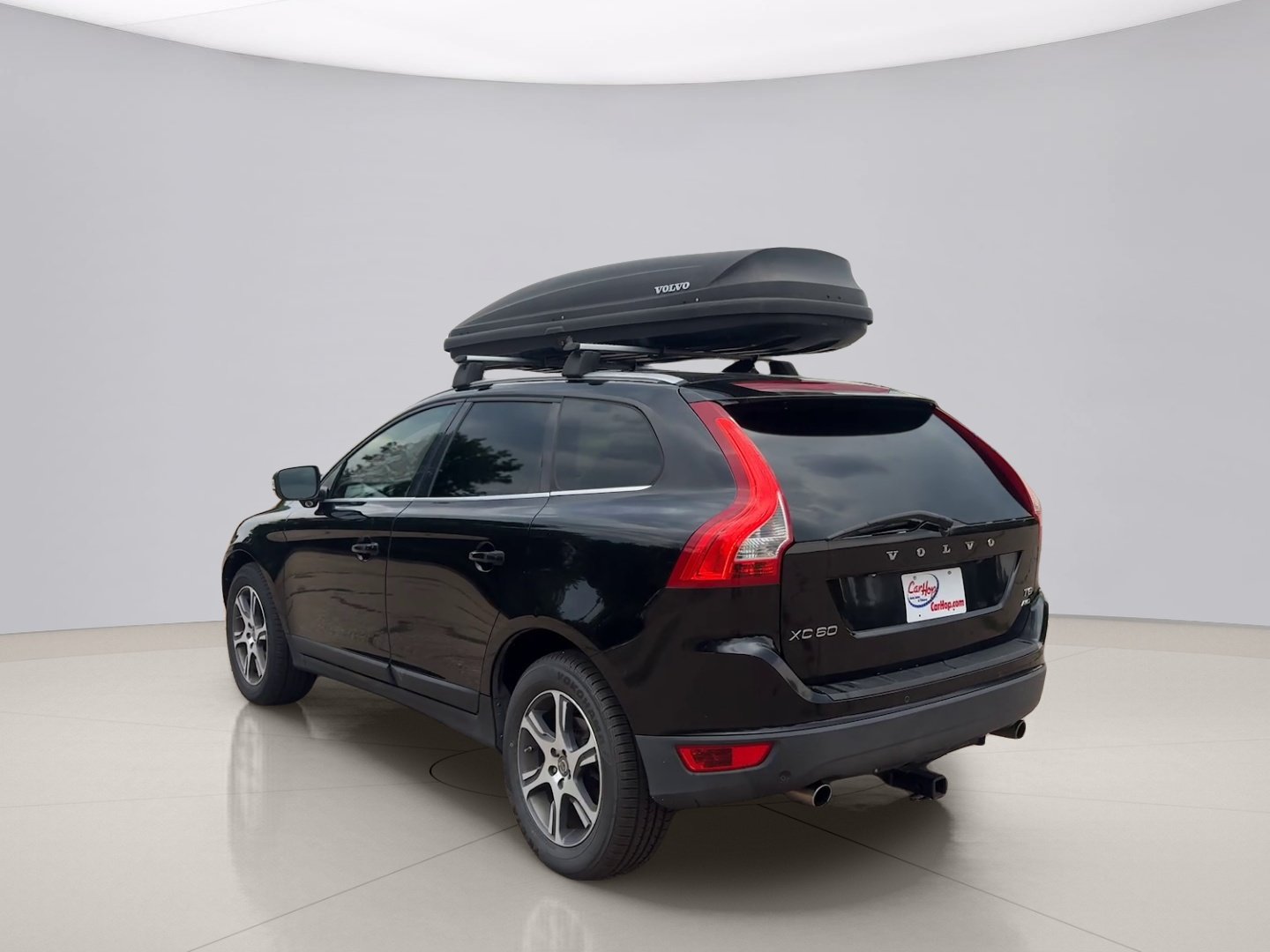 Used 2011 Black Volvo T6 image 3