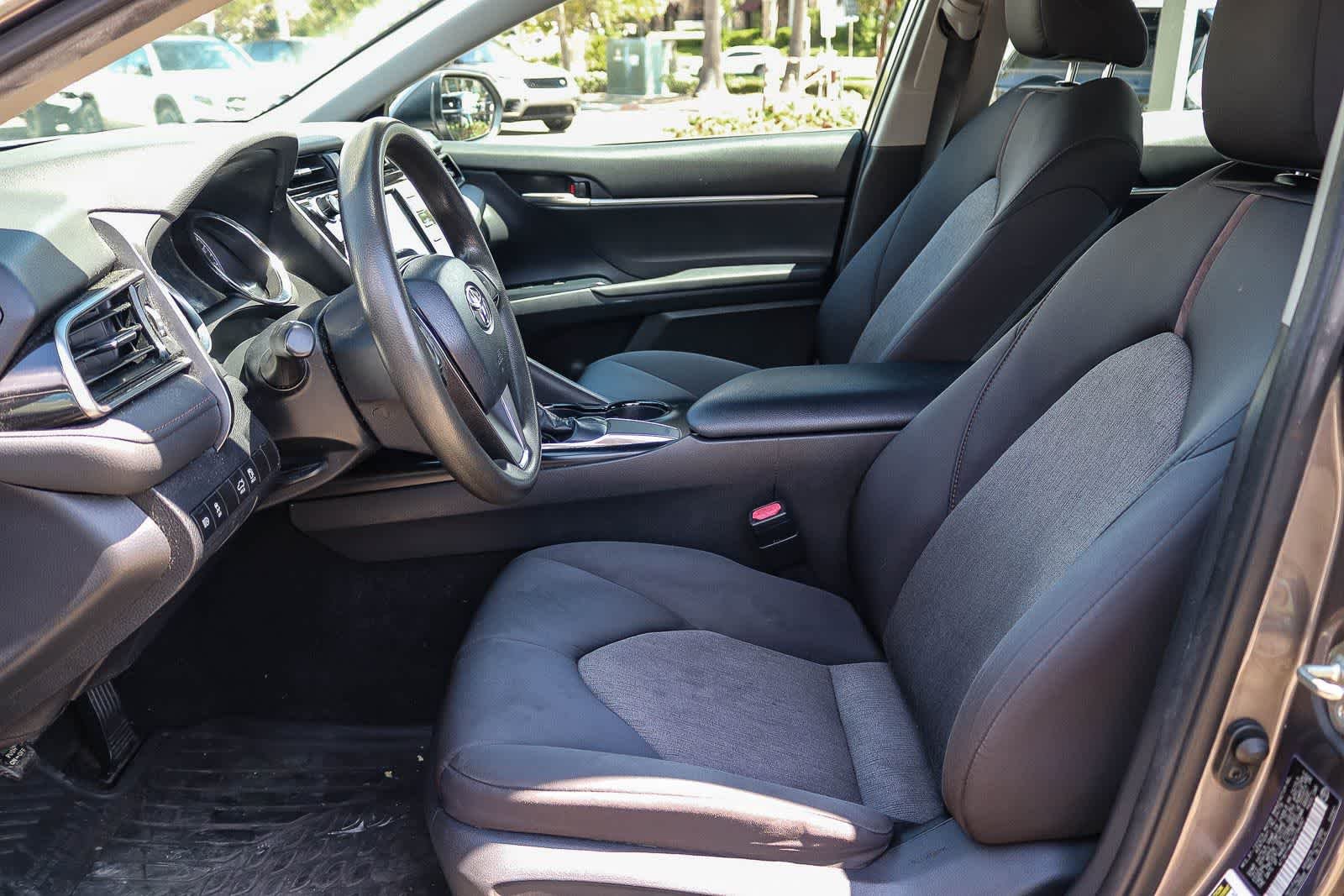 Used 2019 Predawn Gray Mica Toyota LE image 18