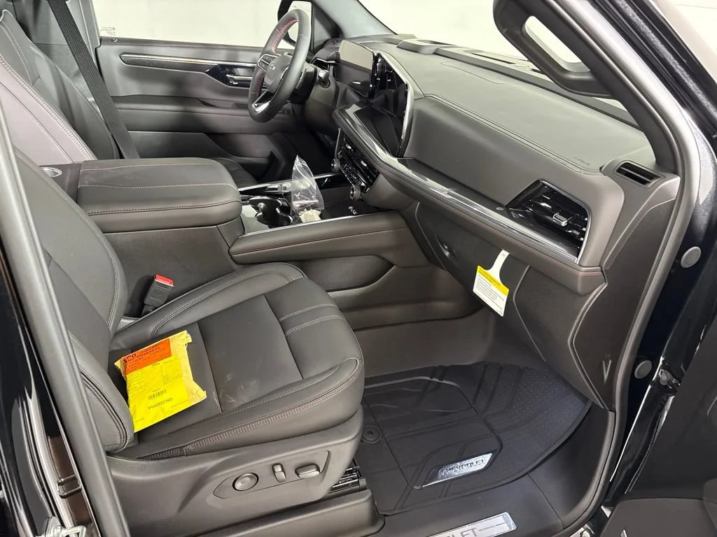 2026 Chevrolet Suburban RST - Photo 21