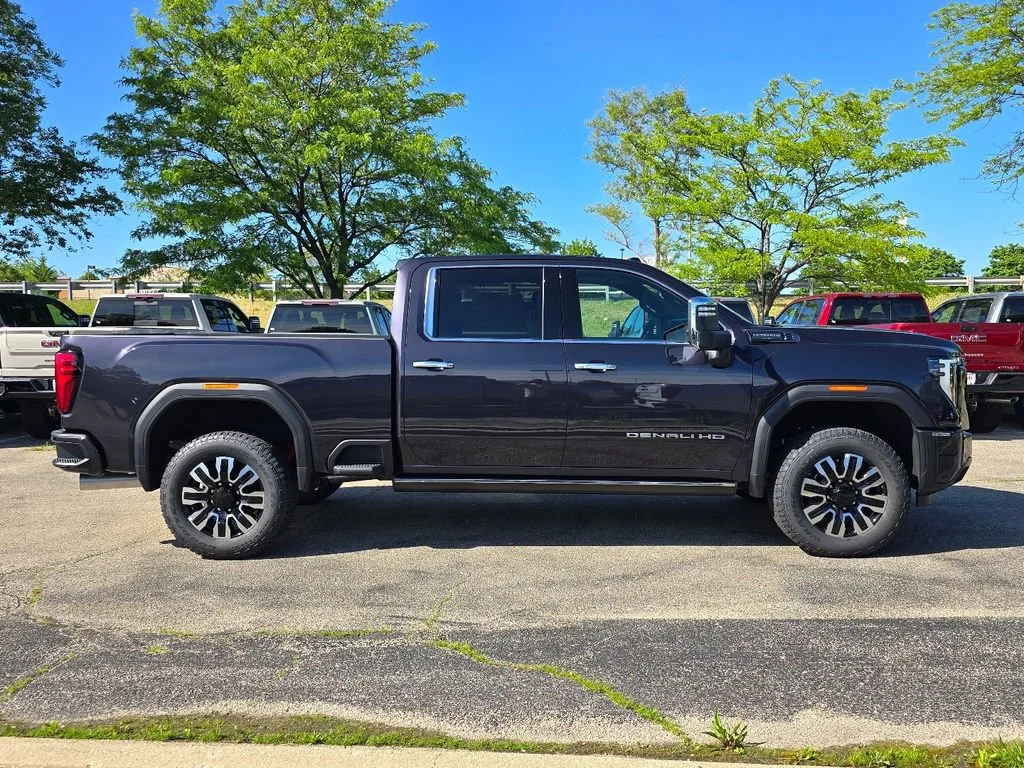 2026 GMC Sierra 2500HD Denali Ultimate - Photo 10