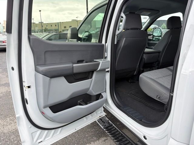 New 2026 Avalanche Ford F-250® XL image 10
