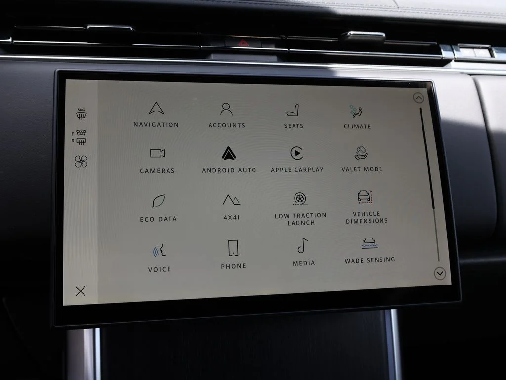 2025 Land Rover Range Rover SE - Photo 34