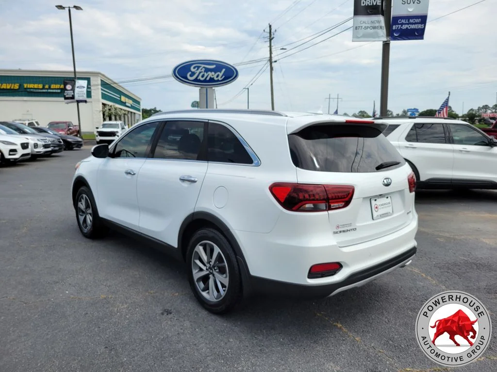 Used 2019 White Kia EX image 4