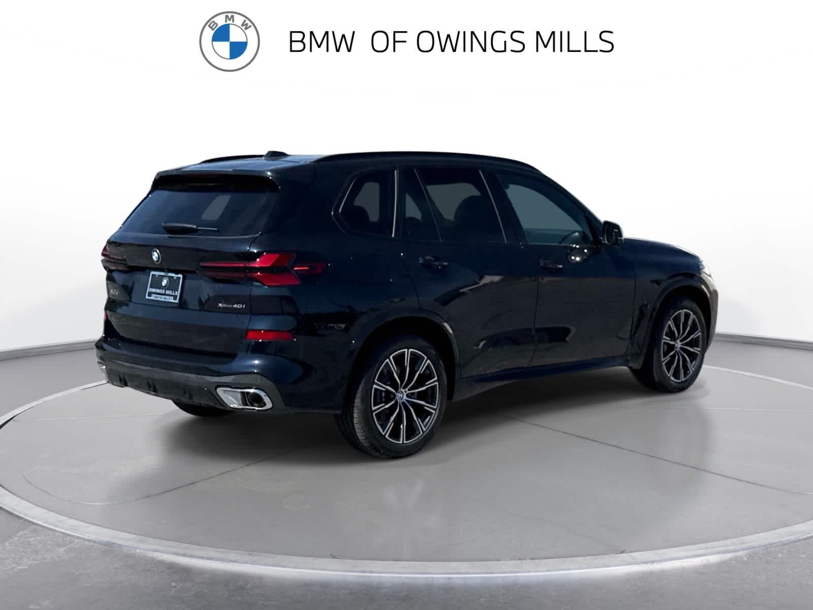 New 2026 Carbon Black Metallic BMW xDrive40i image 9