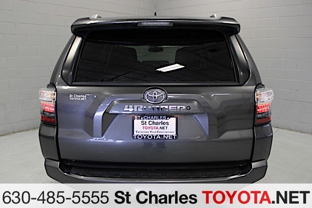 Used 2015 Gray Toyota SR5 image 23