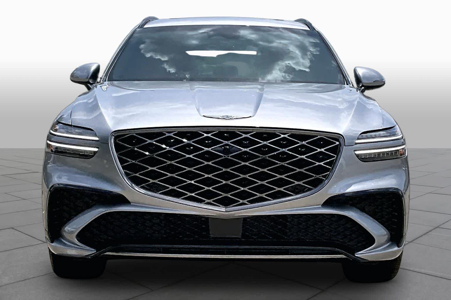Certified Used 2026 Savile Silver Genesis 2.5T Sport Prestige image 4