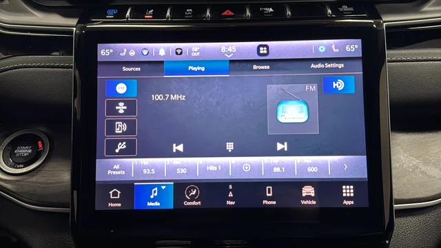 Used 2022 Midnight Sky Jeep 4xe image 26