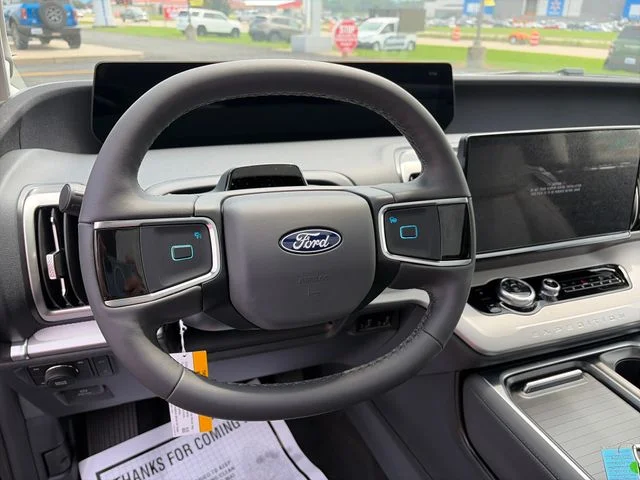 New 2027 Dark Matter Gray Metallic Ford MAX Active image 20
