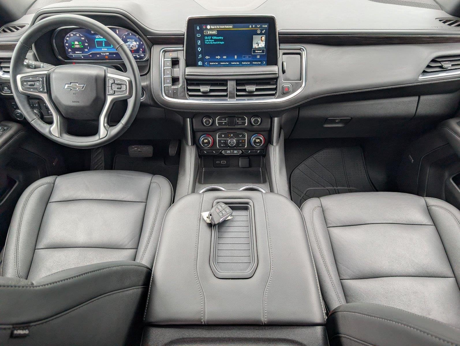 Used 2024 Black Chevrolet Z71 image 34