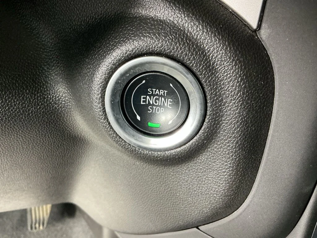 Used 2024 Gray Chevrolet Custom image 21