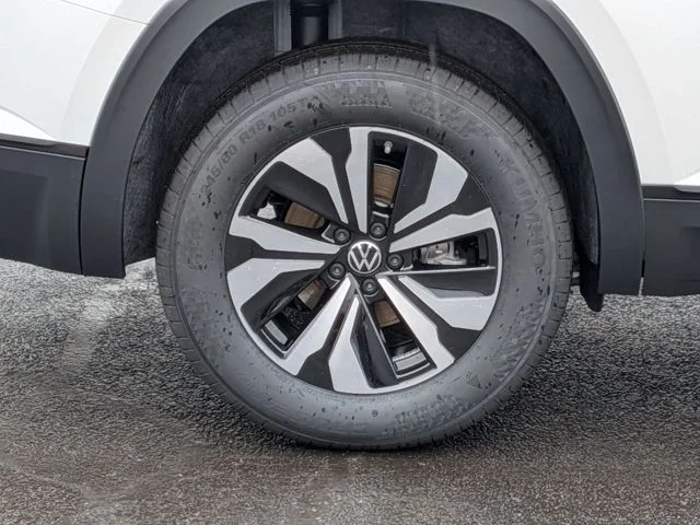 New 2026 White Volkswagen 2.0T SE image 6