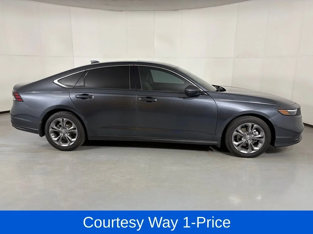 Used 2024 Gray Honda EX image 11