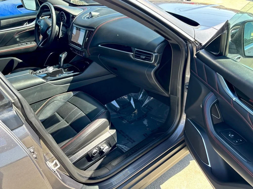 Used 2024 Gray Maserati GT image 33
