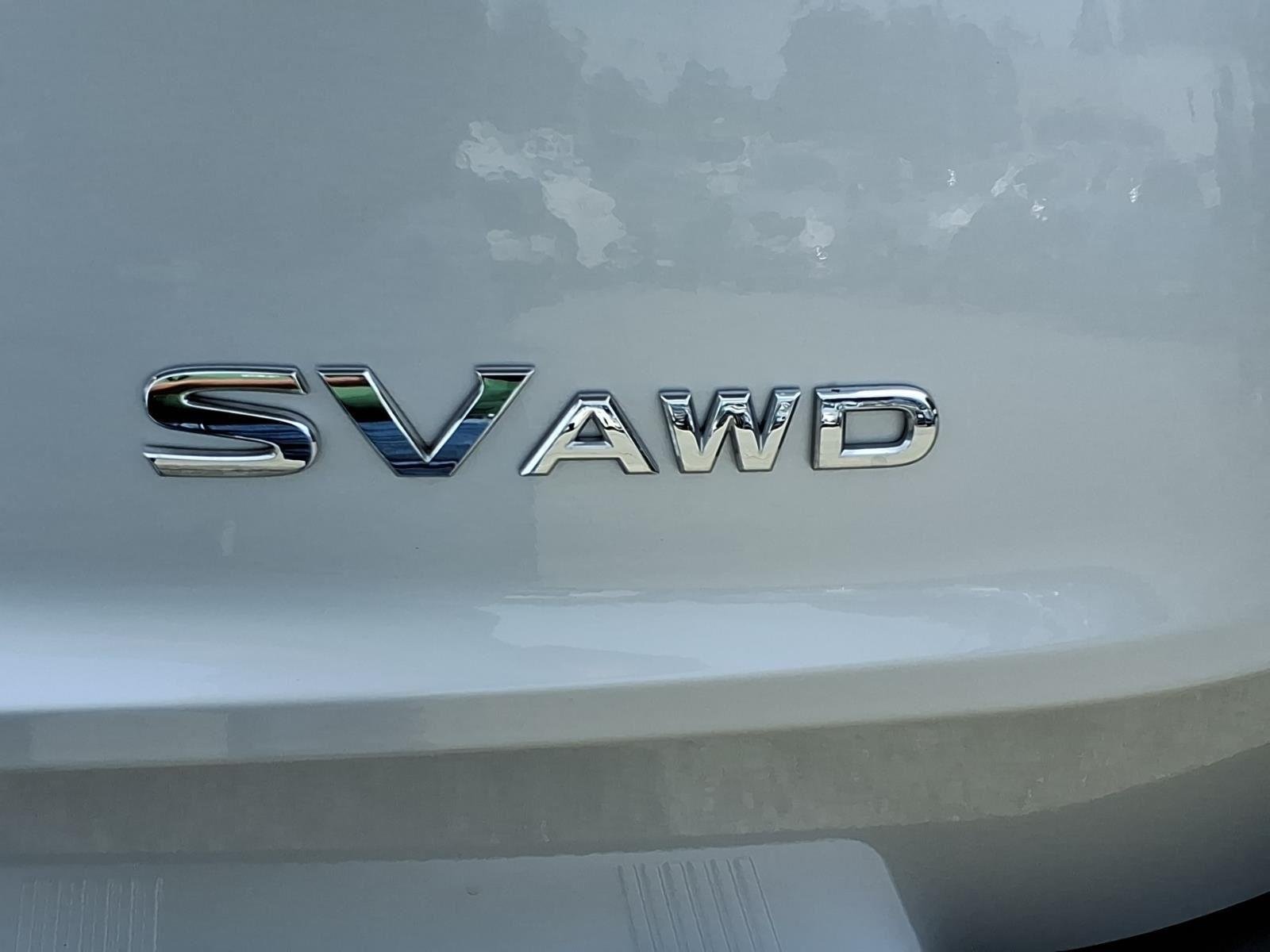 Used 2023 Brilliant Silver Metallic Nissan SV image 25