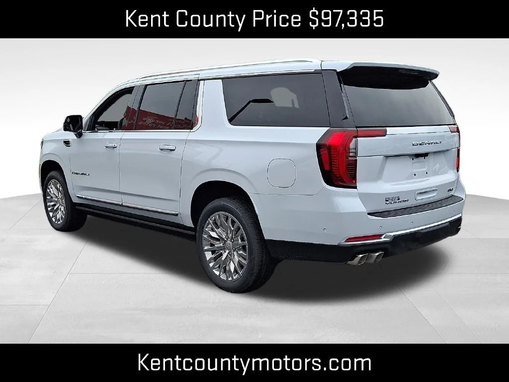 2026 GMC Yukon XL Denali - Photo 5